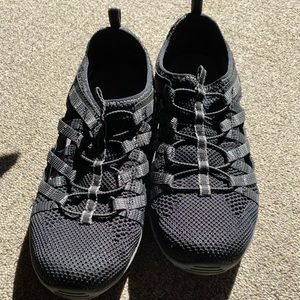 Womens Skechers